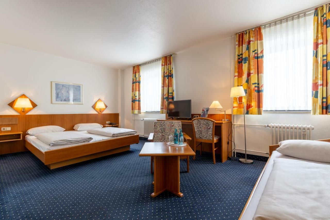 Trip Frankfurt Airport Hotel 3*
